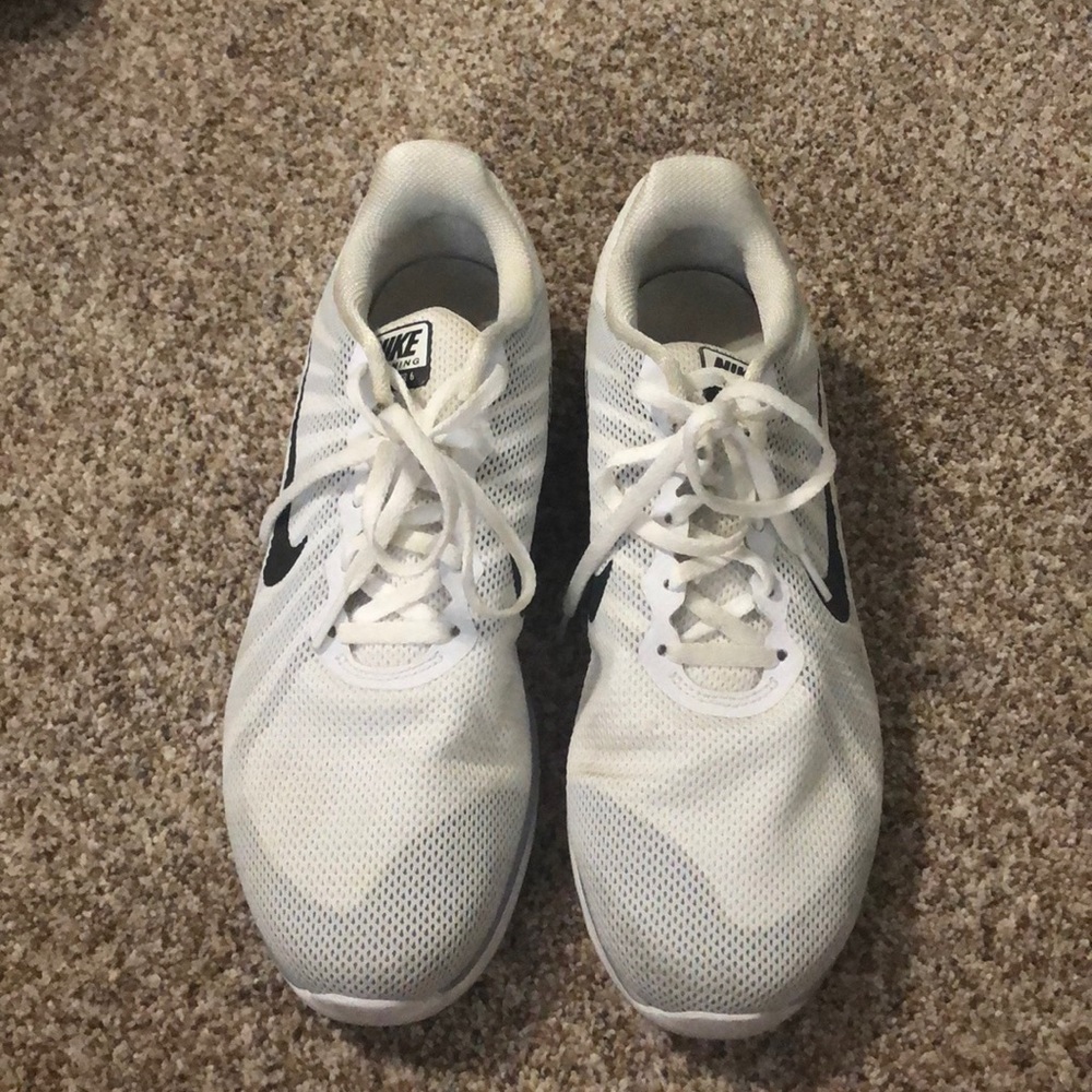 Nike nursing shoes